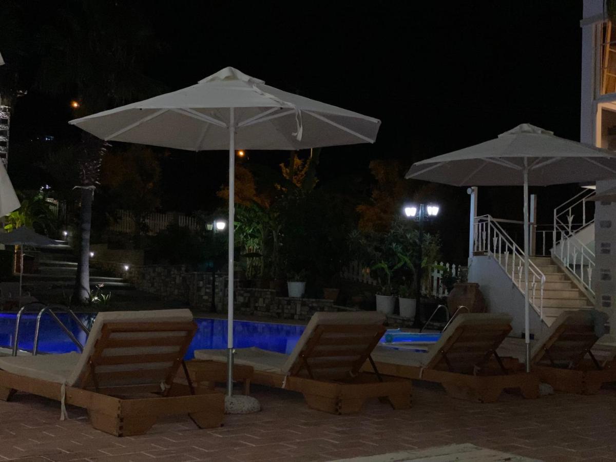 Hotel Sarajet E Pashait 1 เดอร์มี ภายนอก รูปภาพ