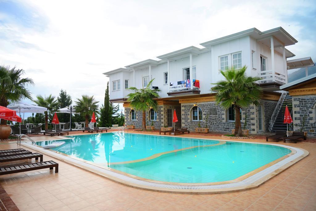 Hotel Sarajet E Pashait 1 เดอร์มี ภายนอก รูปภาพ