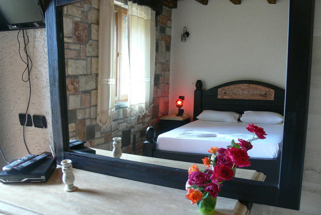 Hotel Sarajet E Pashait 1 เดอร์มี ห้อง รูปภาพ